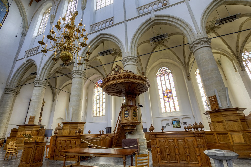 HDR Basiliek Basilica basilique Sint-Catharijnekerk Sint Catharijnekerk kerk eglise church kerkfotografie den briel brielle religie religion gotiek bezienswaardigheden